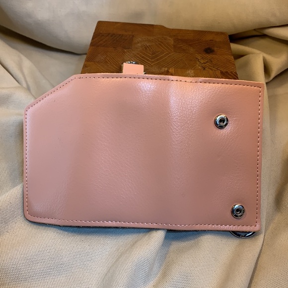 NWOT Handmade leather key keychain organizer - Picture 7 of 14